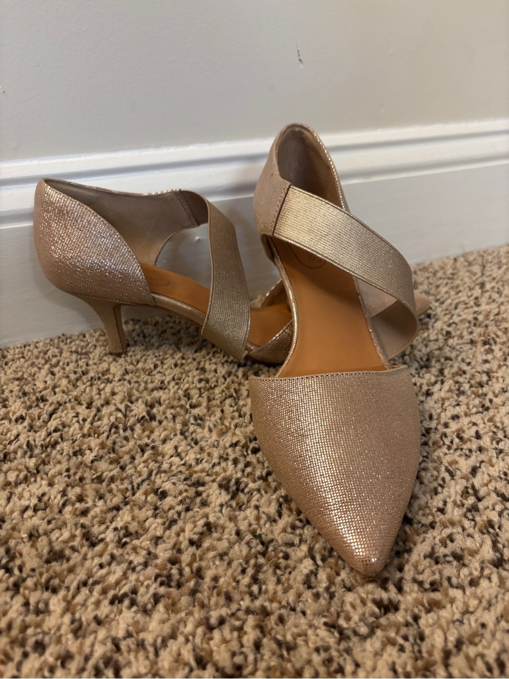 Corso Como Metallic Champagne Cross-Strap Kitten Heels Size 10